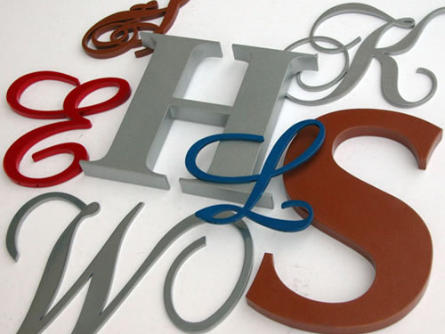 Резка лазером пластика